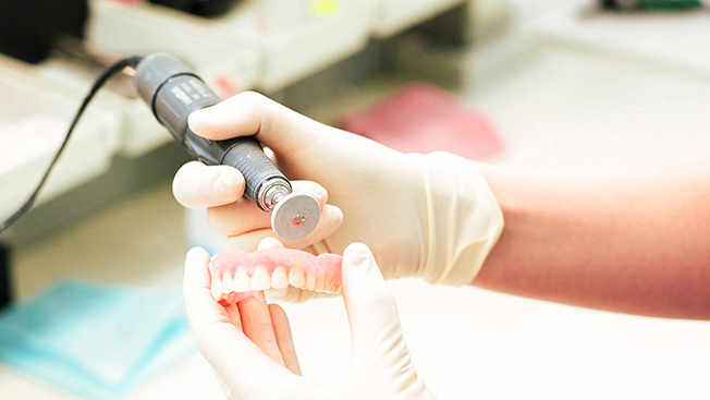 吉祥寺のノンクラスプデンチャー治療